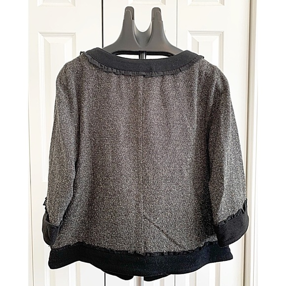 AVENUE Herringbone Salt / Pepper 3/4 Sleeve Jacket - Picture 2 of 8